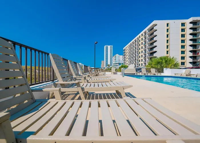 Apartment Island Winds East 501 *