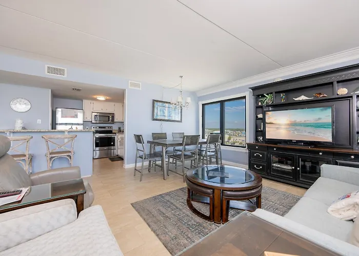 Island Winds East 501 Apartment
